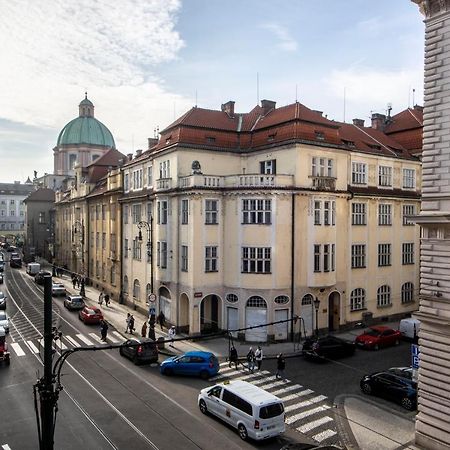 Autentic Apartments Platnerska Praag Buitenkant foto